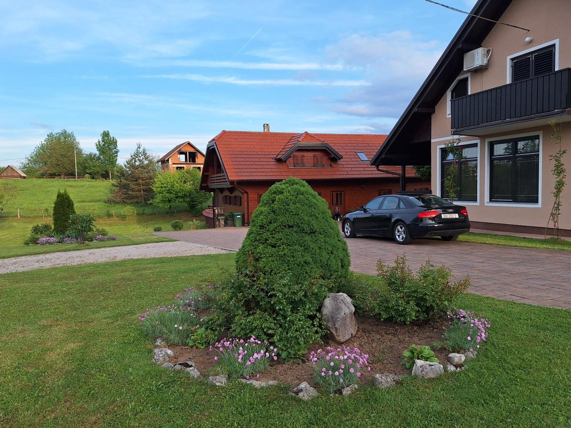 Guest Accommodation Marko Kesic Grabovac  Εξωτερικό φωτογραφία